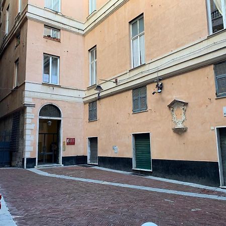 House Pellicceria By Holiday World Genova Esterno foto